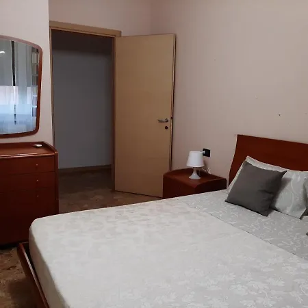 Casa Vacanze Claudio *